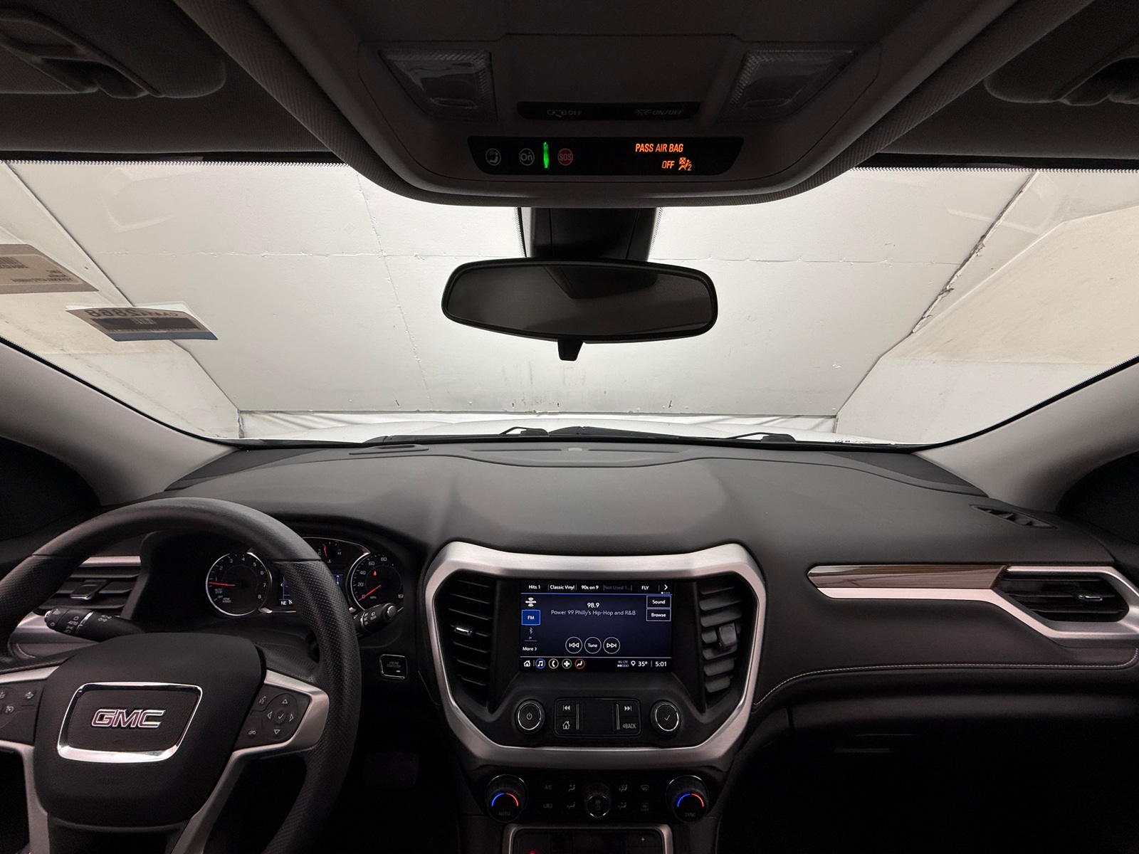 Thumbnail: 2023 GMC Acadia - 3