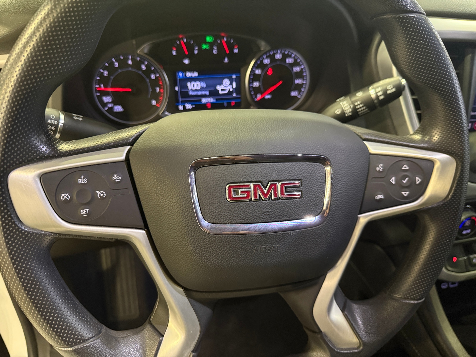 Thumbnail: 2023 GMC Acadia - 5