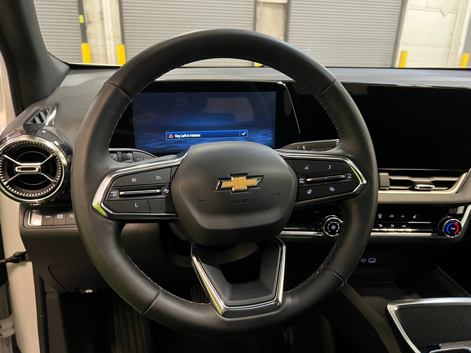 Thumbnail: 2025 Chevrolet Equinox - 5