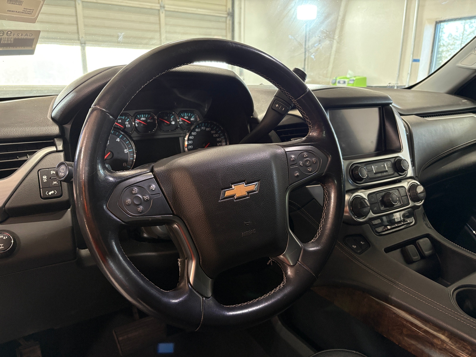 Thumbnail: 2020 Chevrolet Suburban - 4