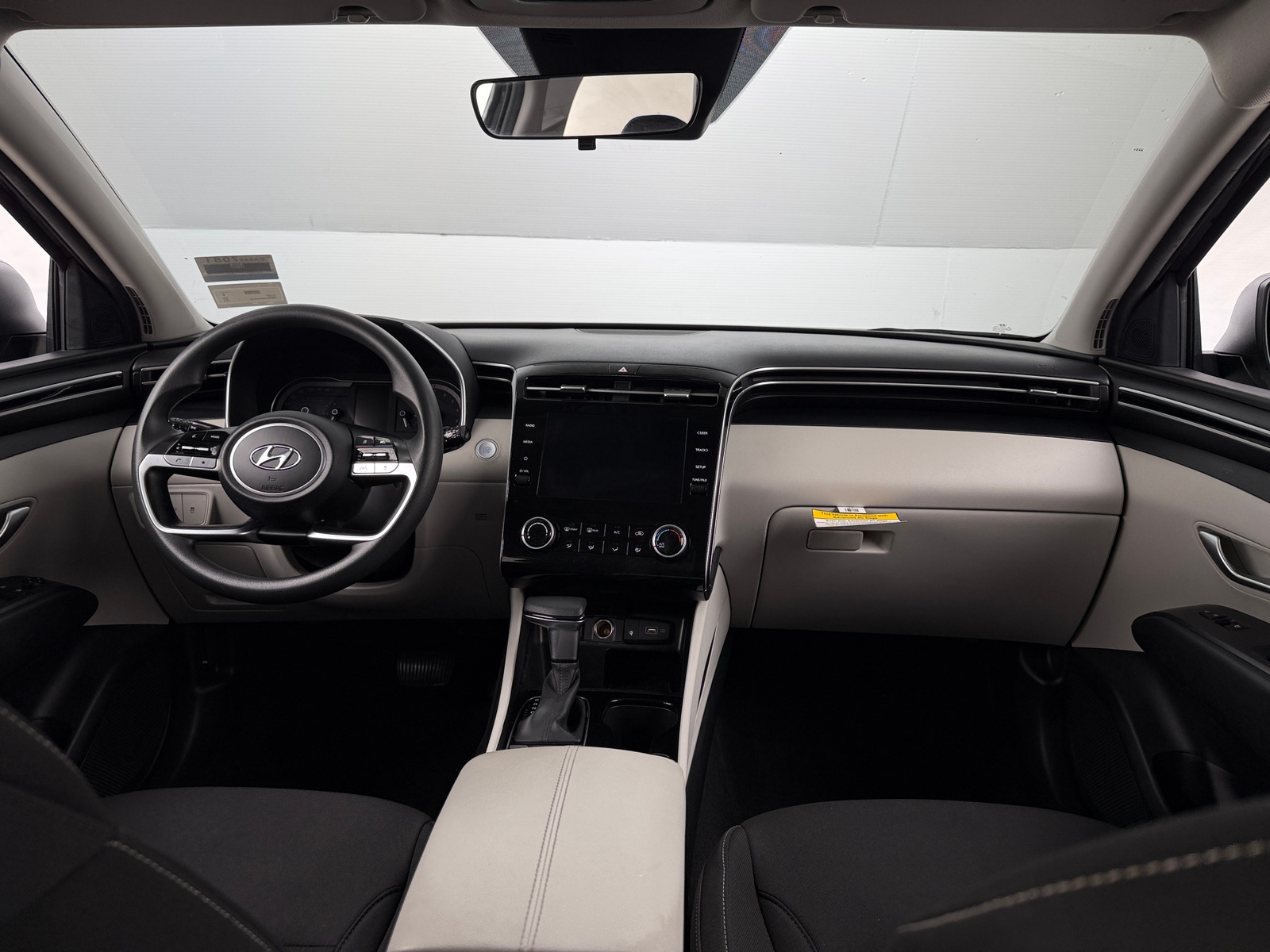 Thumbnail: 2023 Hyundai Tucson - 3