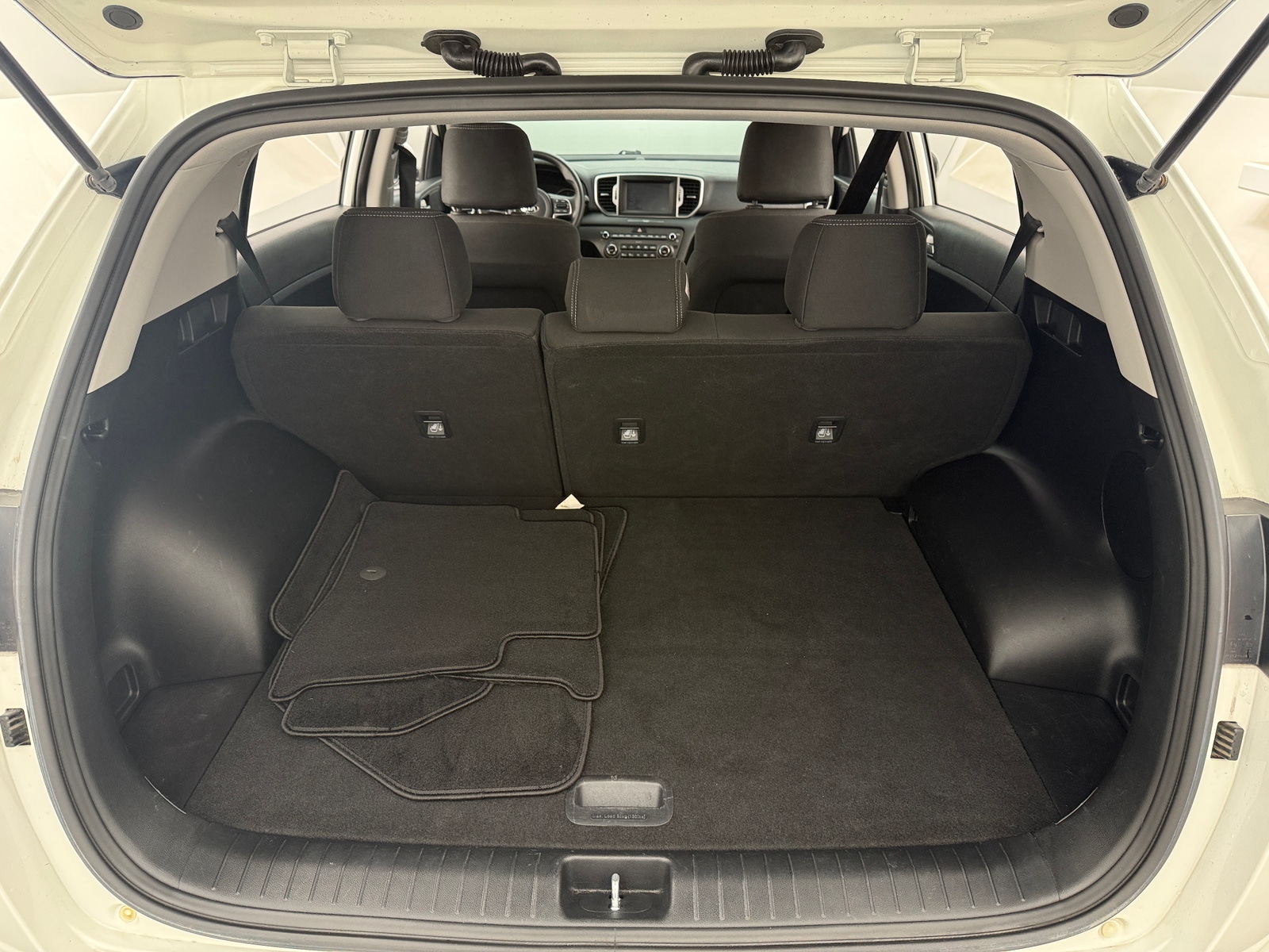 Thumbnail: 2019 Kia Sportage - 7