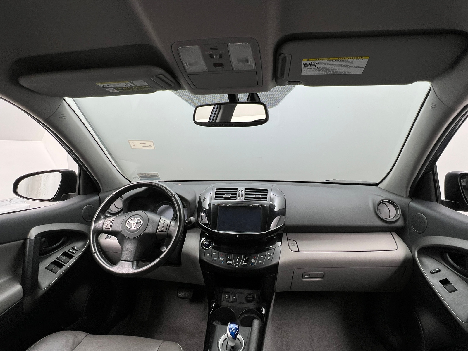 Thumbnail: 2013 Toyota RAV4 - 2