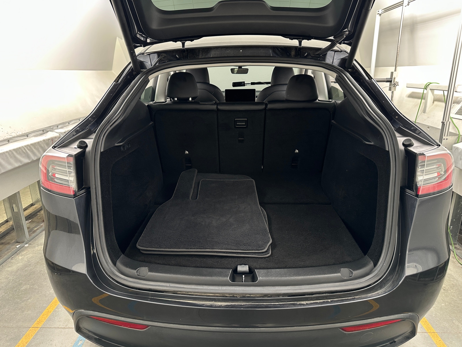 Thumbnail: 2024 Tesla Model Y - 6