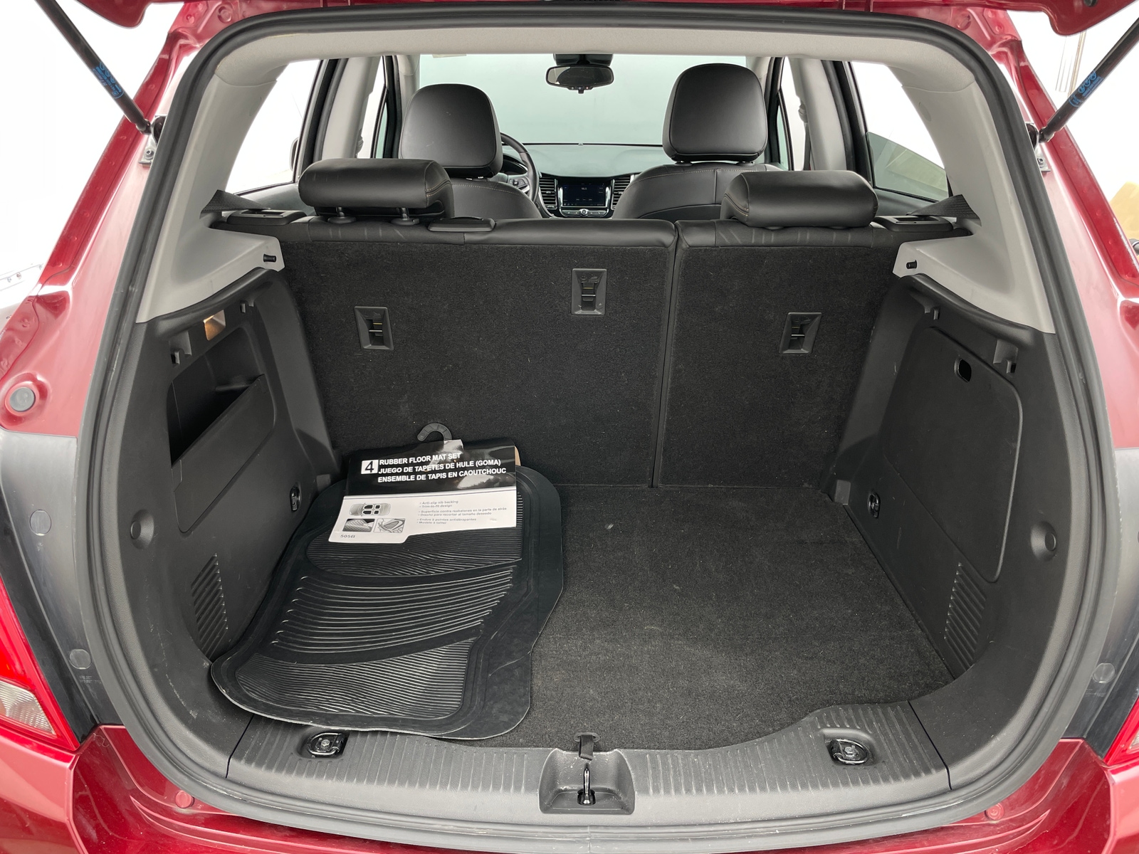 Thumbnail: 2022 Chevrolet Trax - 7