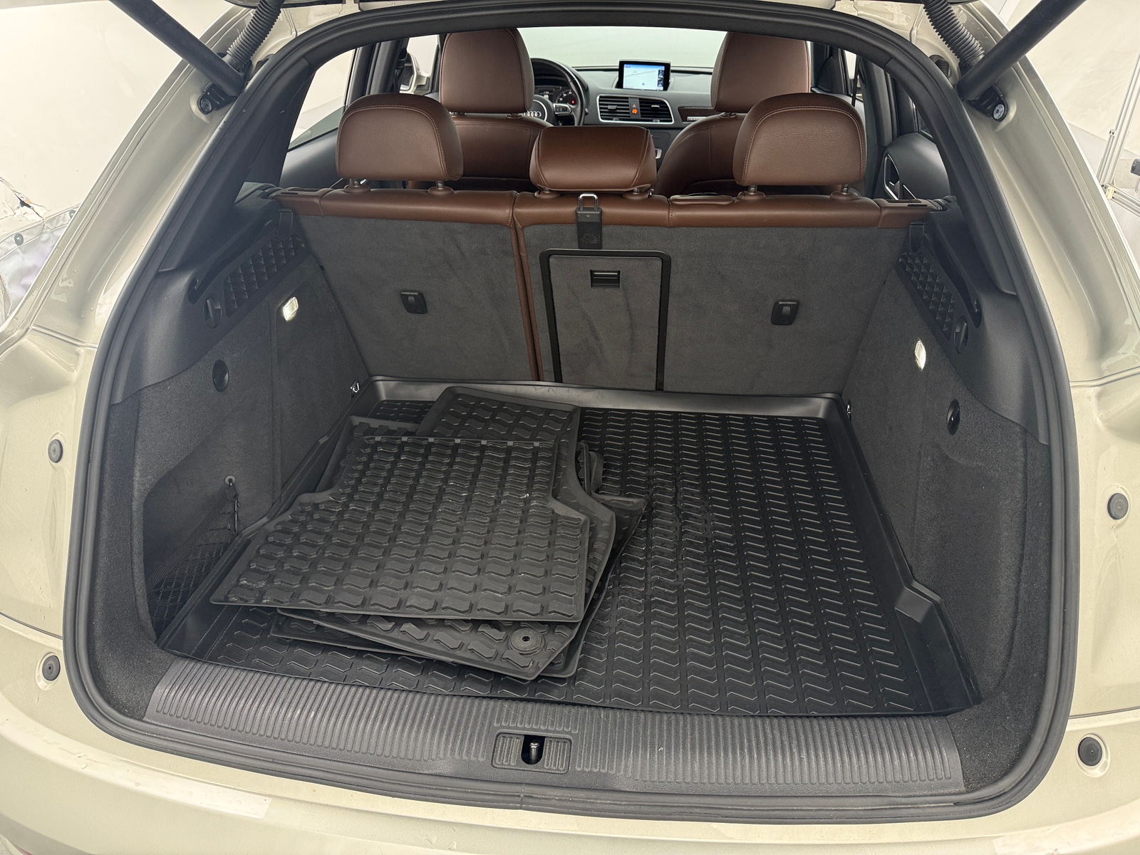 Thumbnail: 2017 Audi Q3 - 6