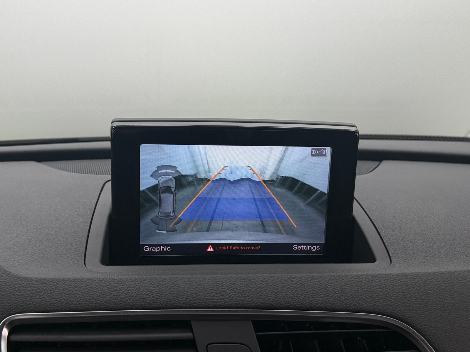 Thumbnail: 2017 Audi Q3 - 3