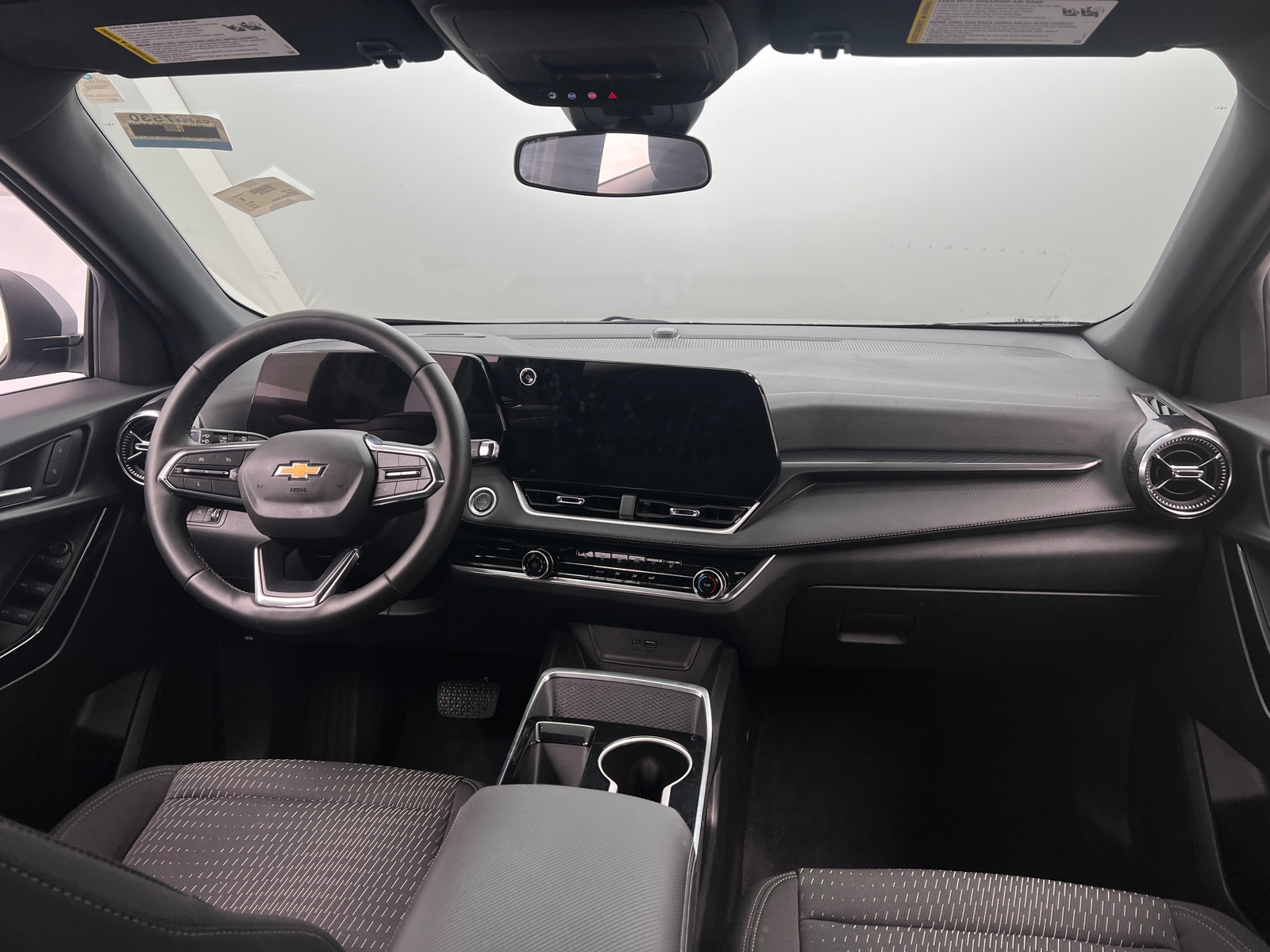 Thumbnail: 2025 Chevrolet Equinox - 3