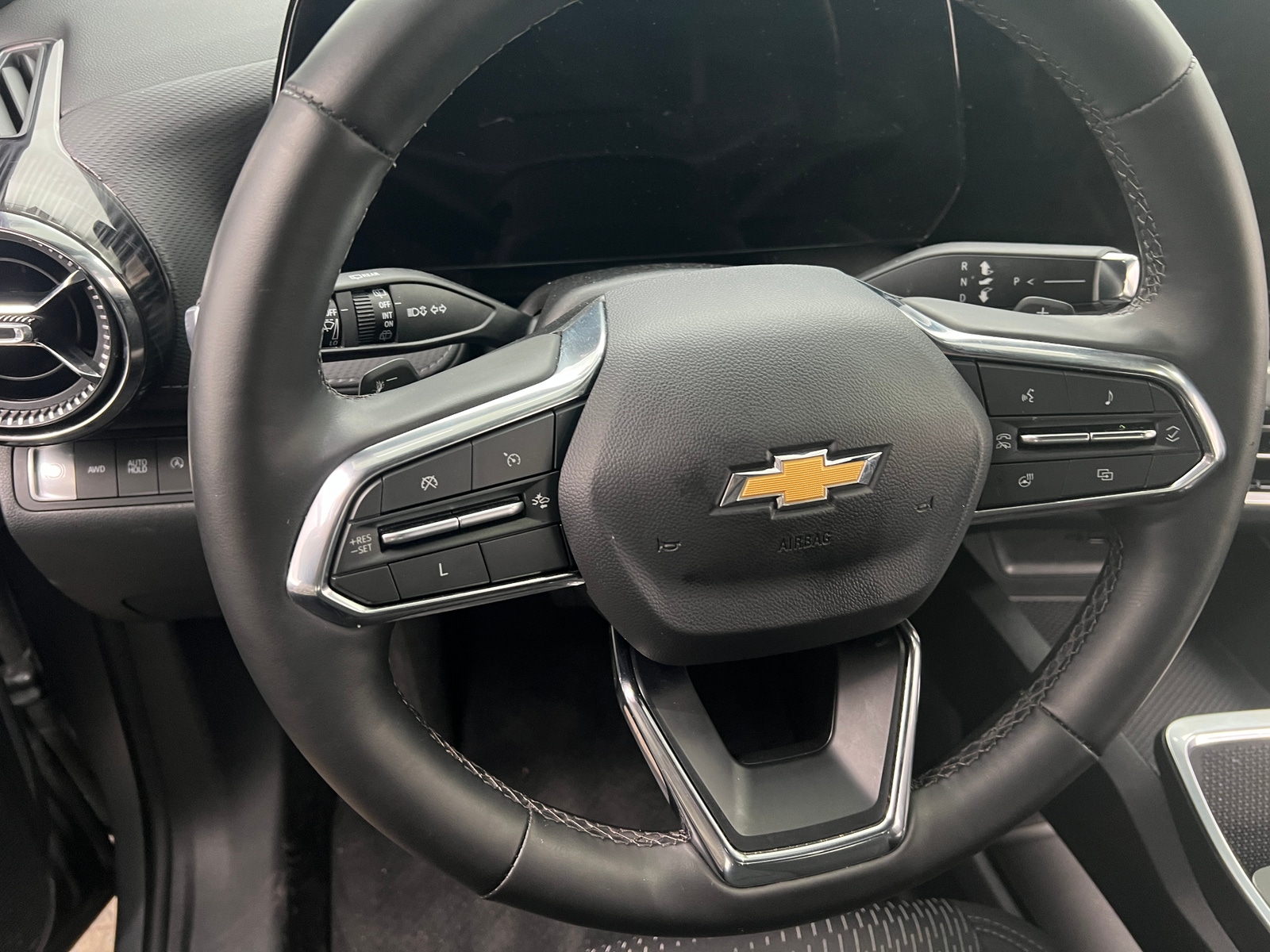 Thumbnail: 2025 Chevrolet Equinox - 5