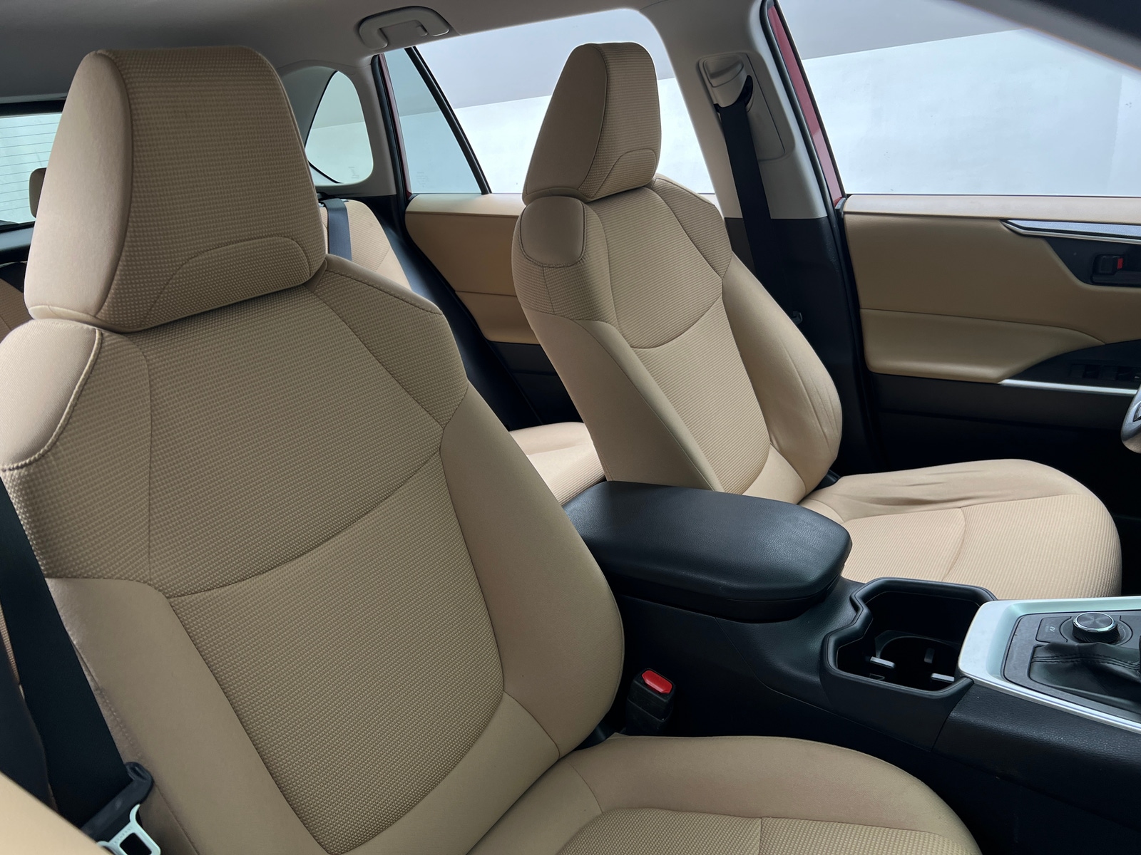 Thumbnail: 2022 Toyota RAV4 - 2