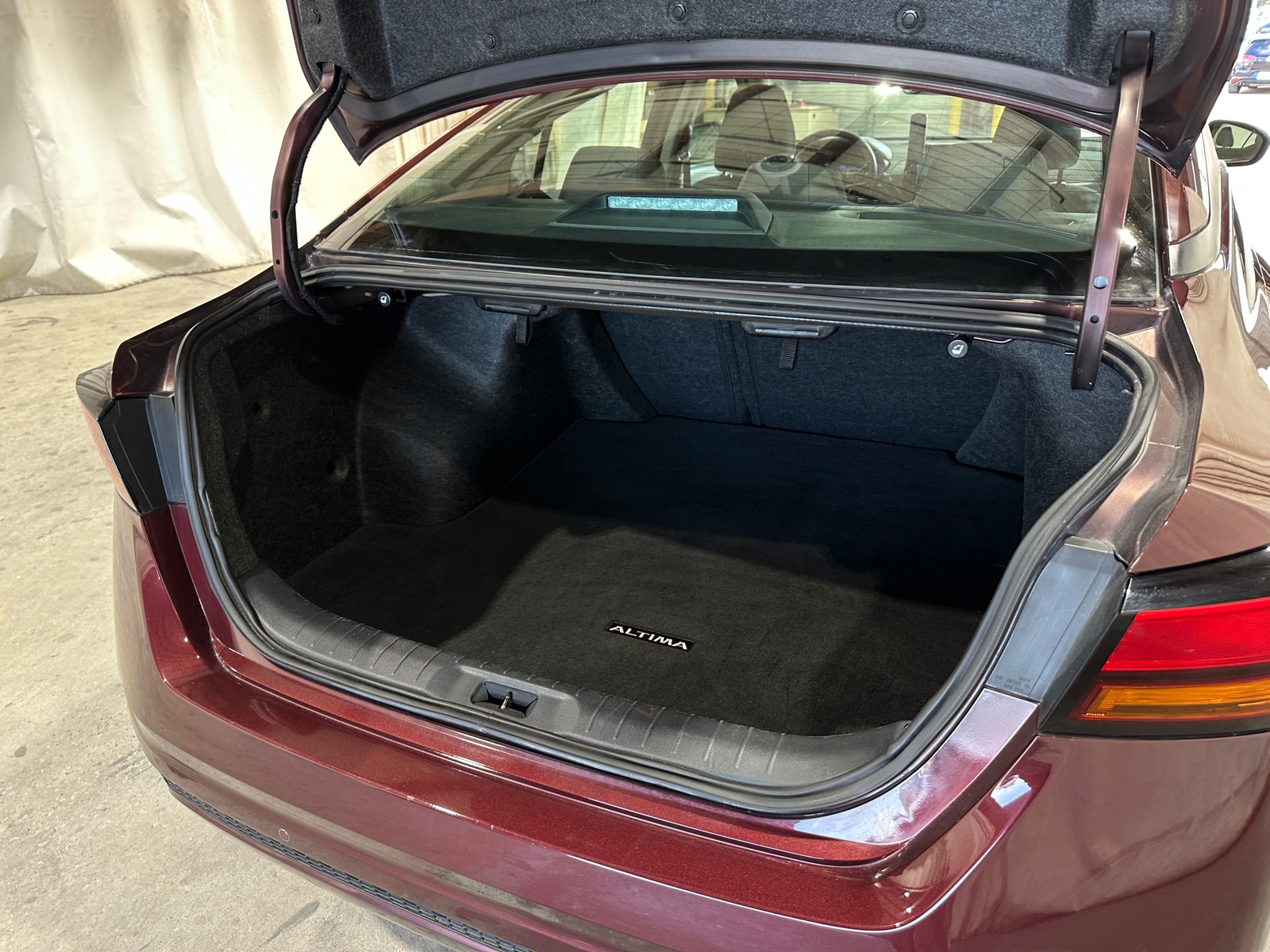 Thumbnail: 2025 Nissan Altima - 7