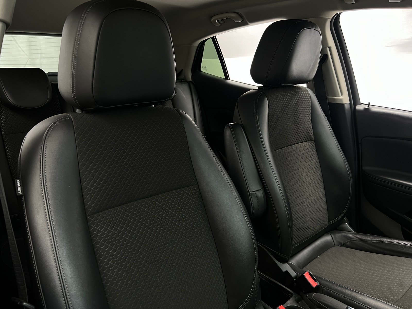 Thumbnail: 2018 Buick Encore - 2