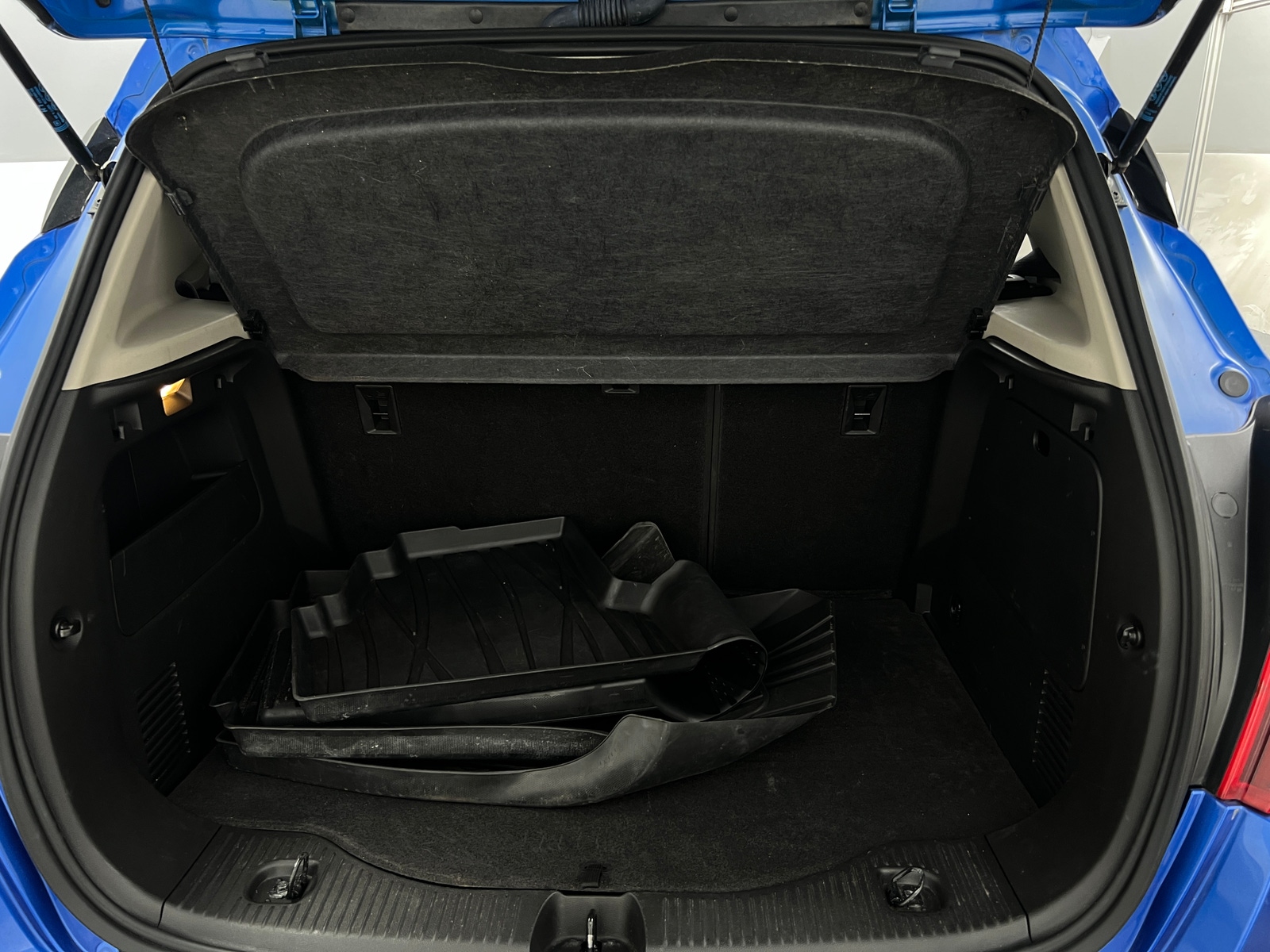 Thumbnail: 2018 Buick Encore - 7