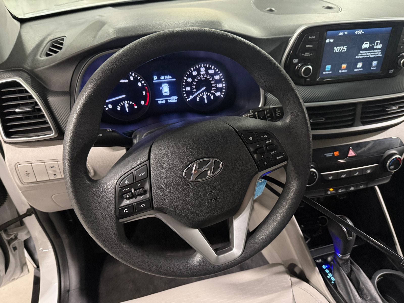 Thumbnail: 2019 Hyundai Tucson - 5