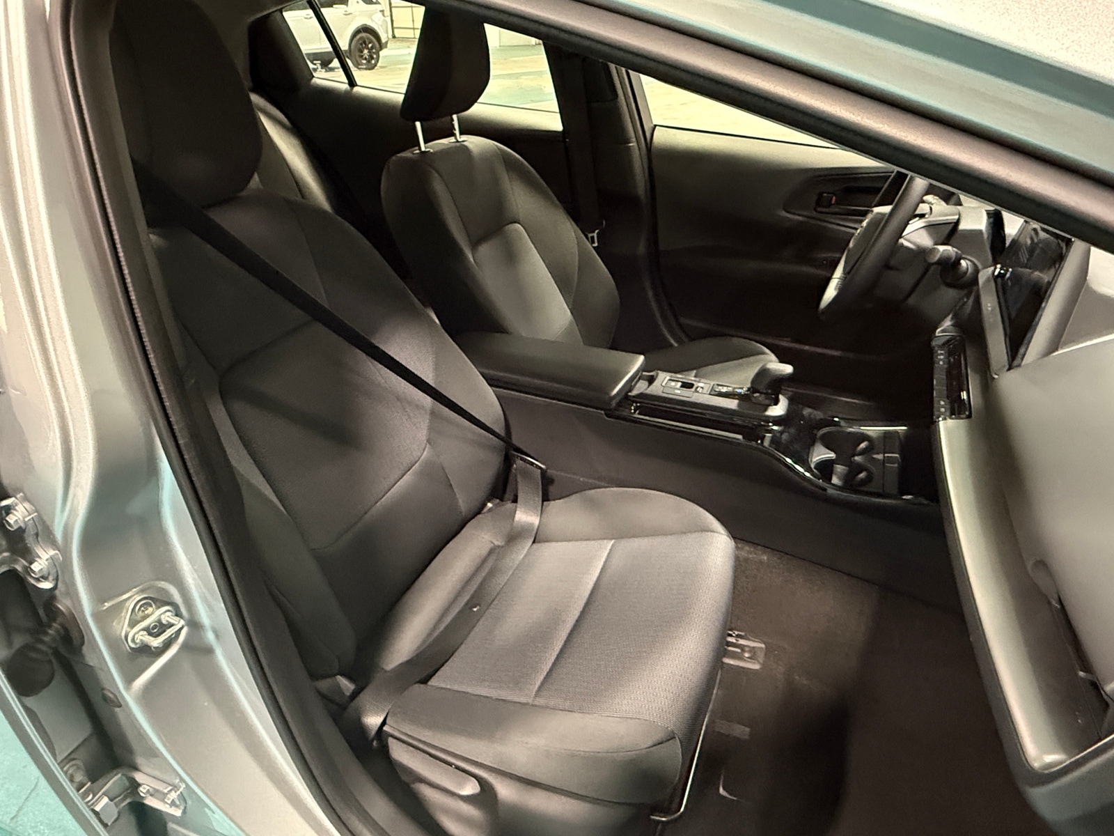 Thumbnail: 2025 Toyota Prius - 2