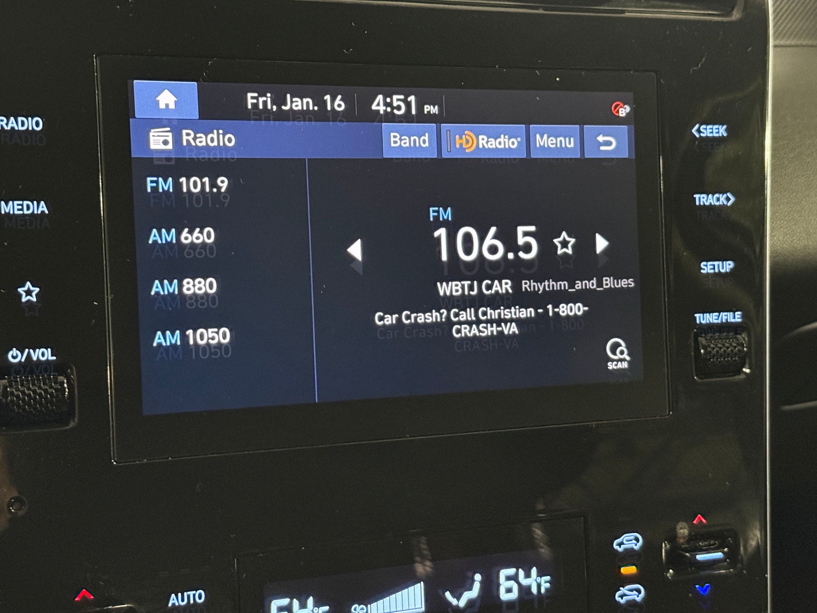 Thumbnail: 2022 Hyundai Tucson - 4