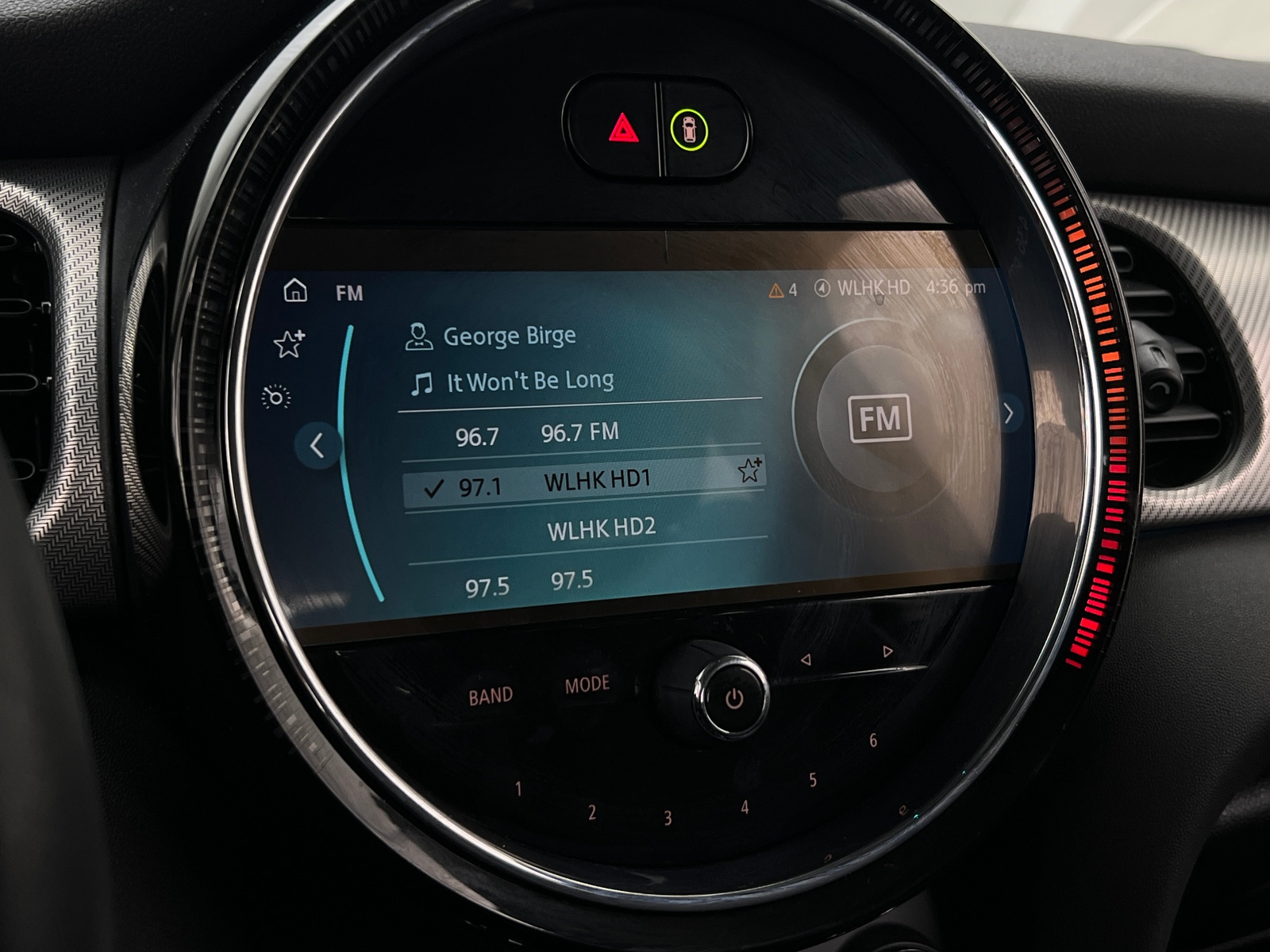 Thumbnail: 2024 MINI Cooper Hardtop - 3