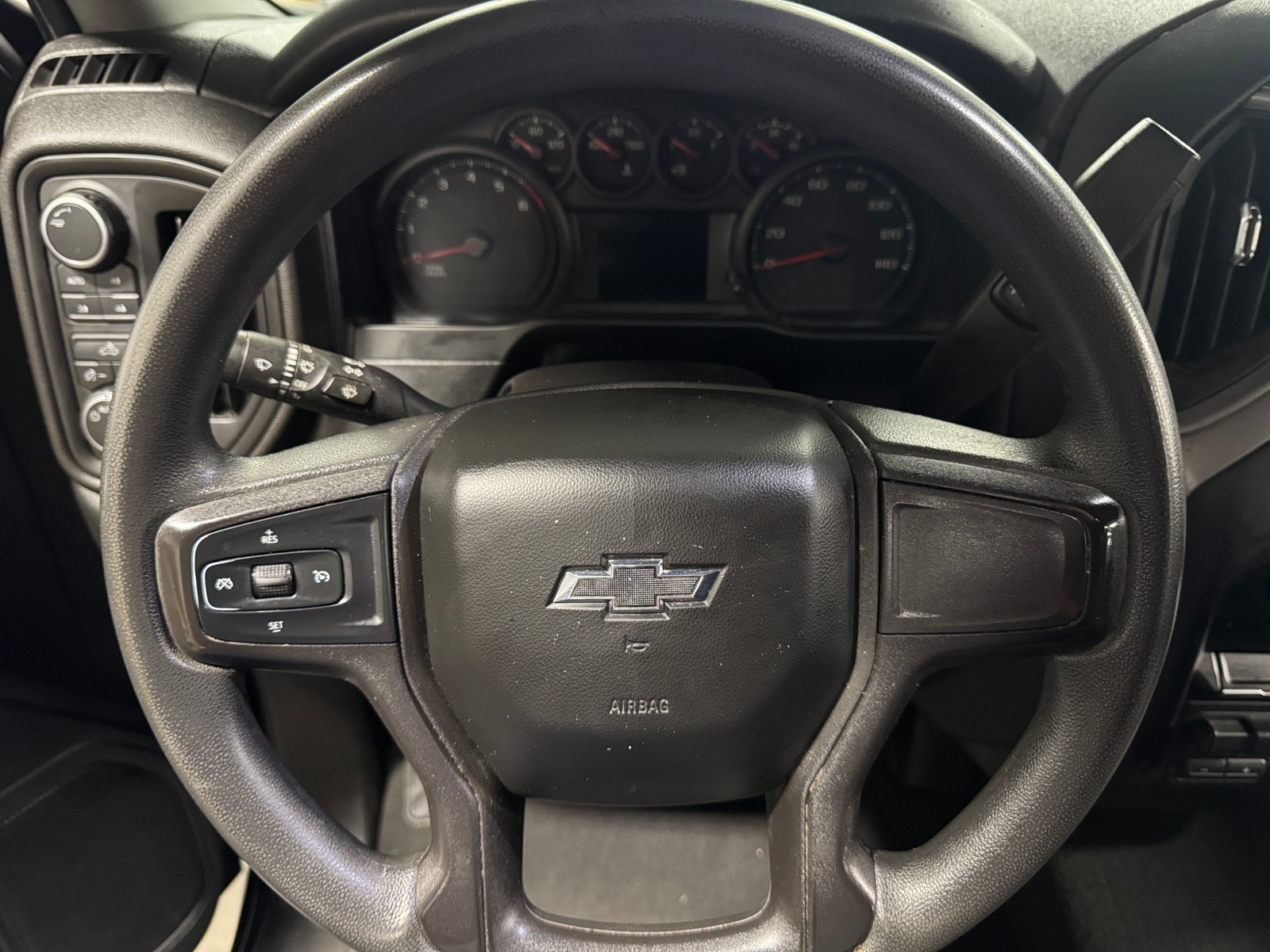 Thumbnail: 2021 Chevrolet Silverado 1500 - 5