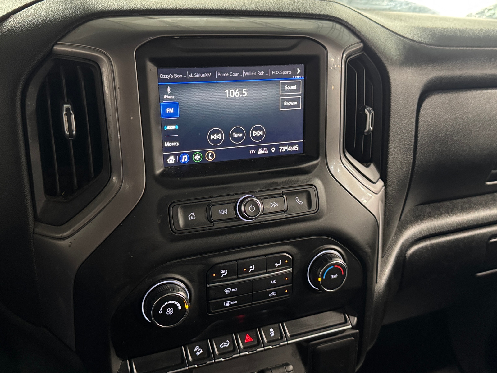 Thumbnail: 2021 Chevrolet Silverado 1500 - 4