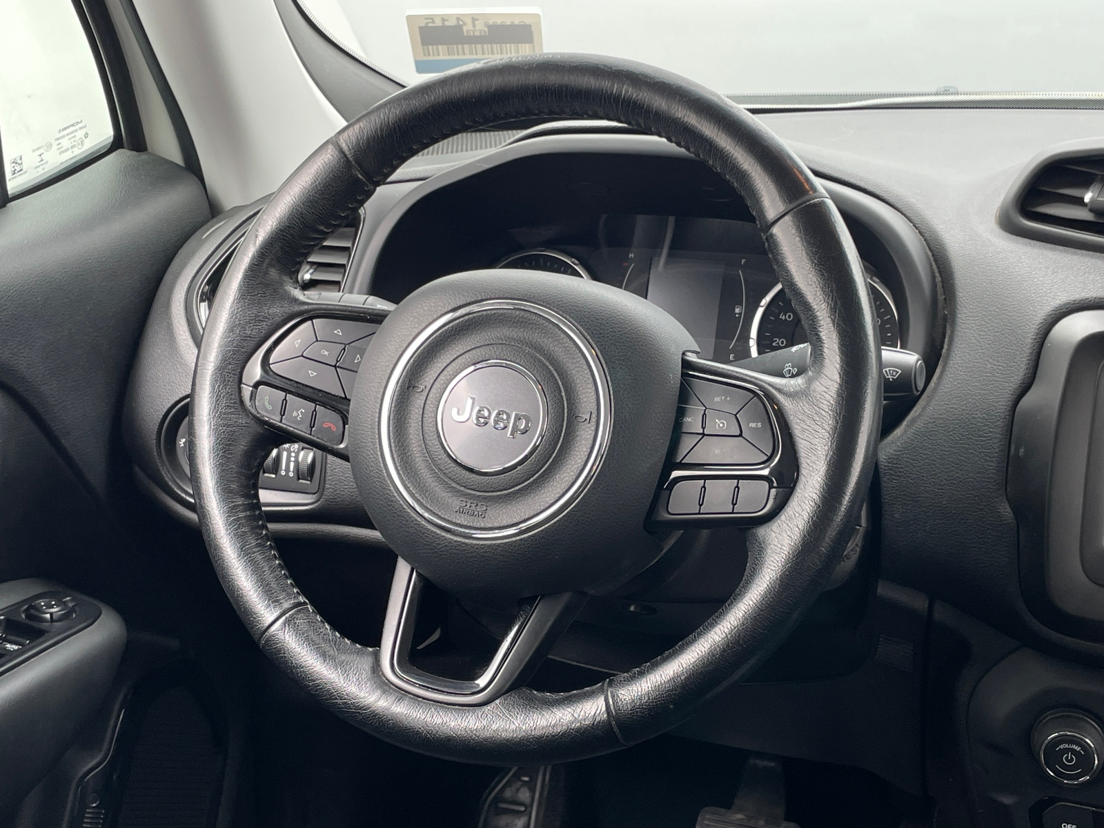 Thumbnail: 2020 Jeep Renegade - 5