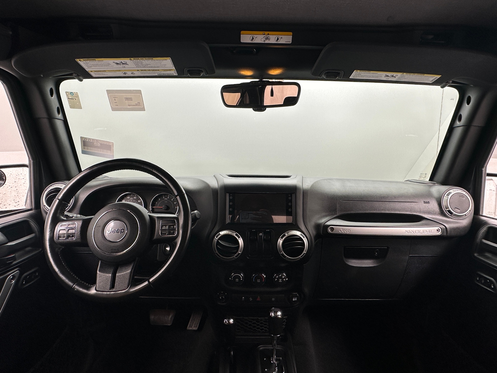 Thumbnail: 2017 Jeep Wrangler - 3