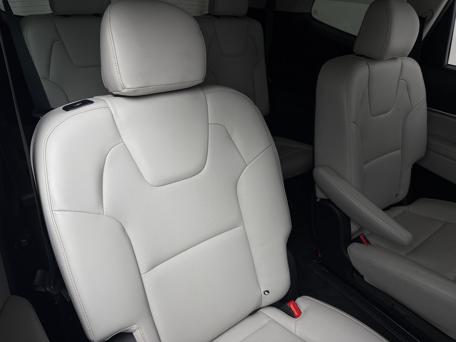 Thumbnail: 2020 Kia Telluride - 5