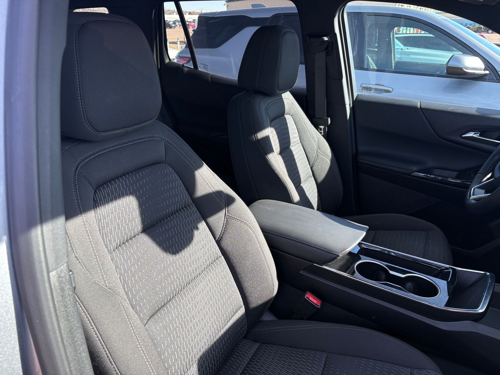 Thumbnail: 2025 Chevrolet Equinox - 2