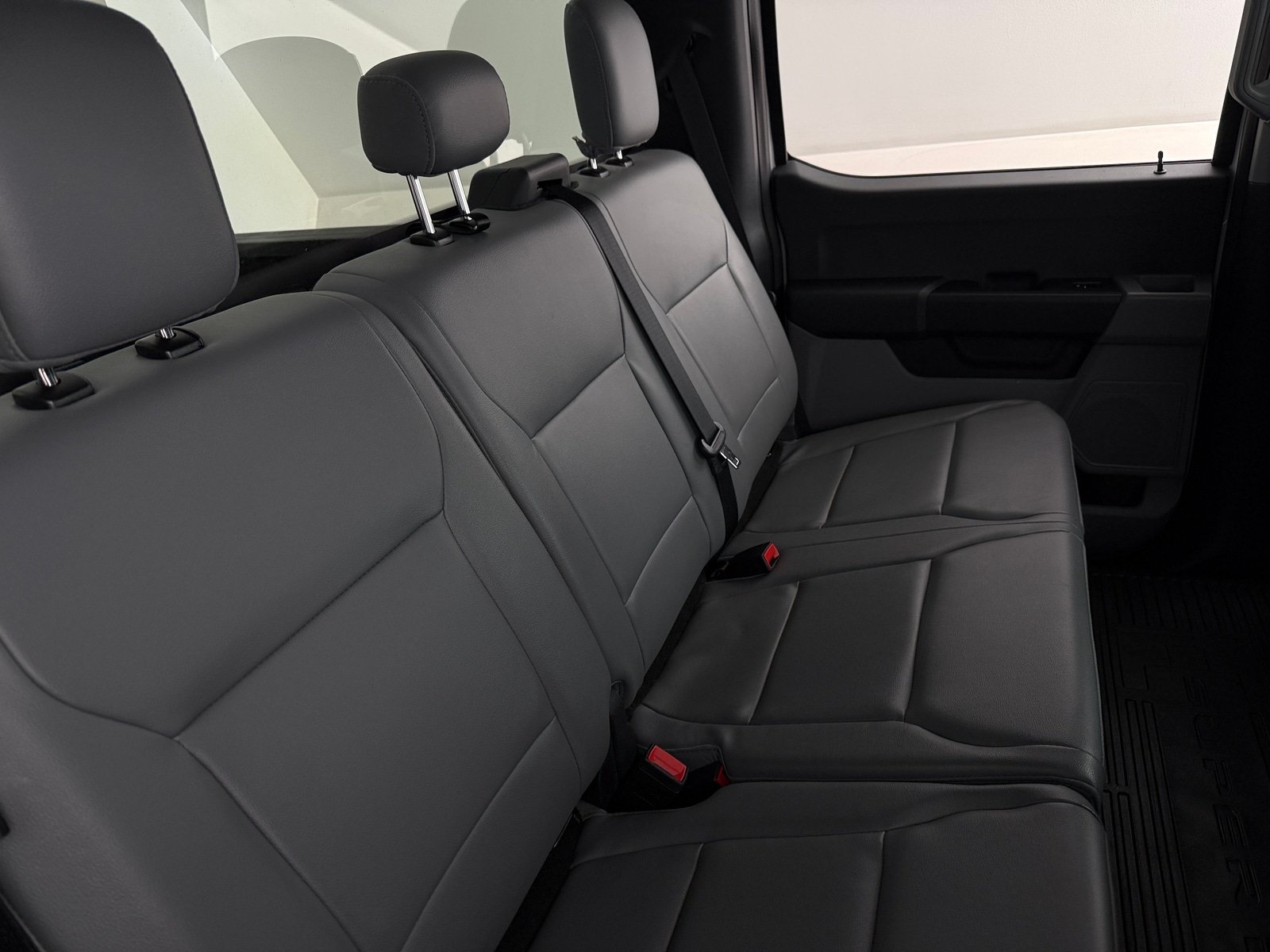 Thumbnail: 2024 Ford Econoline - 6