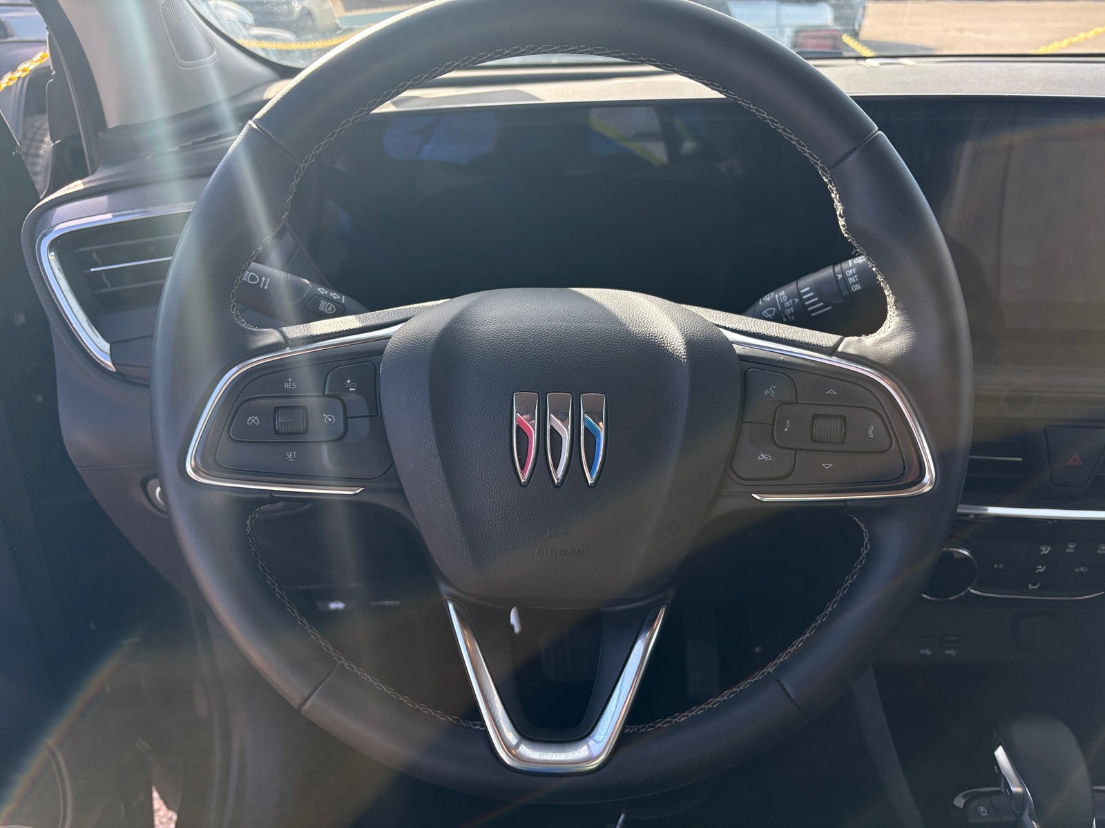 Thumbnail: 2025 Buick Encore GX - 5