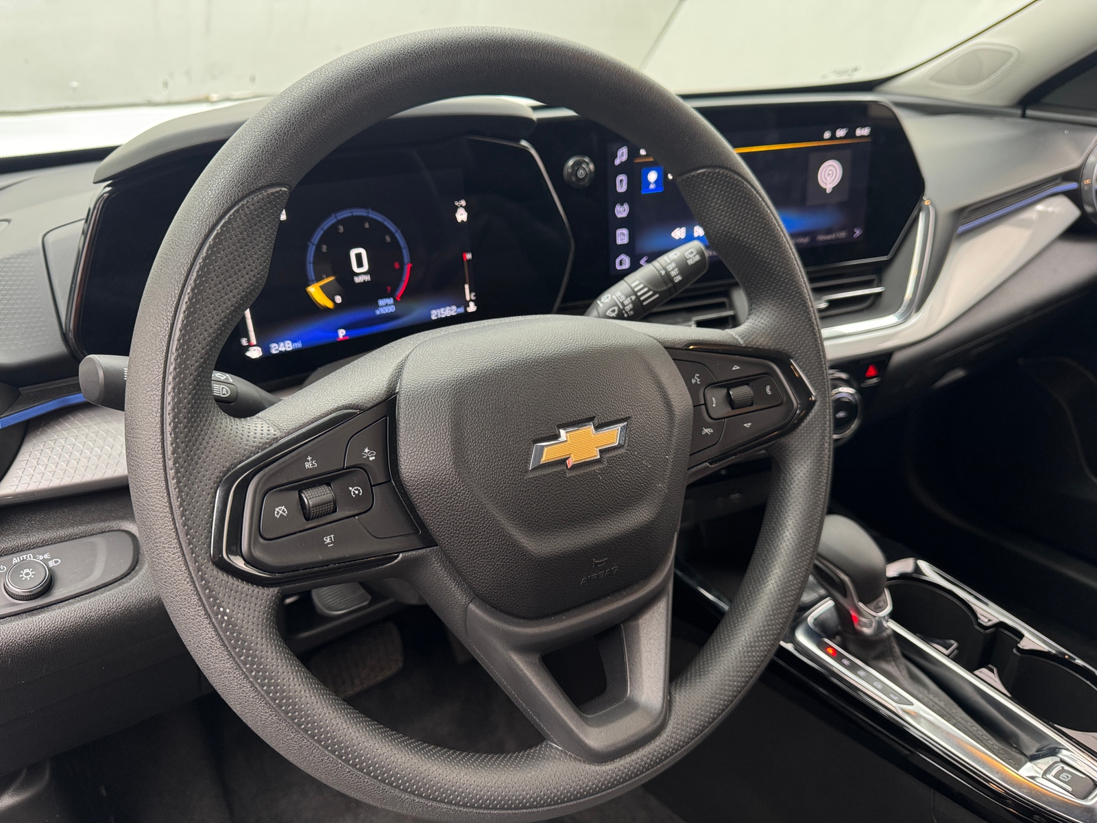 Thumbnail: 2025 Chevrolet Trax - 5