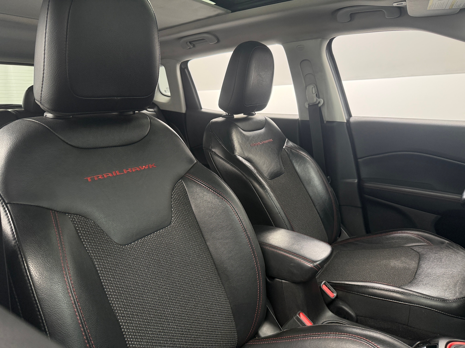 Thumbnail: 2018 Jeep Compass - 2