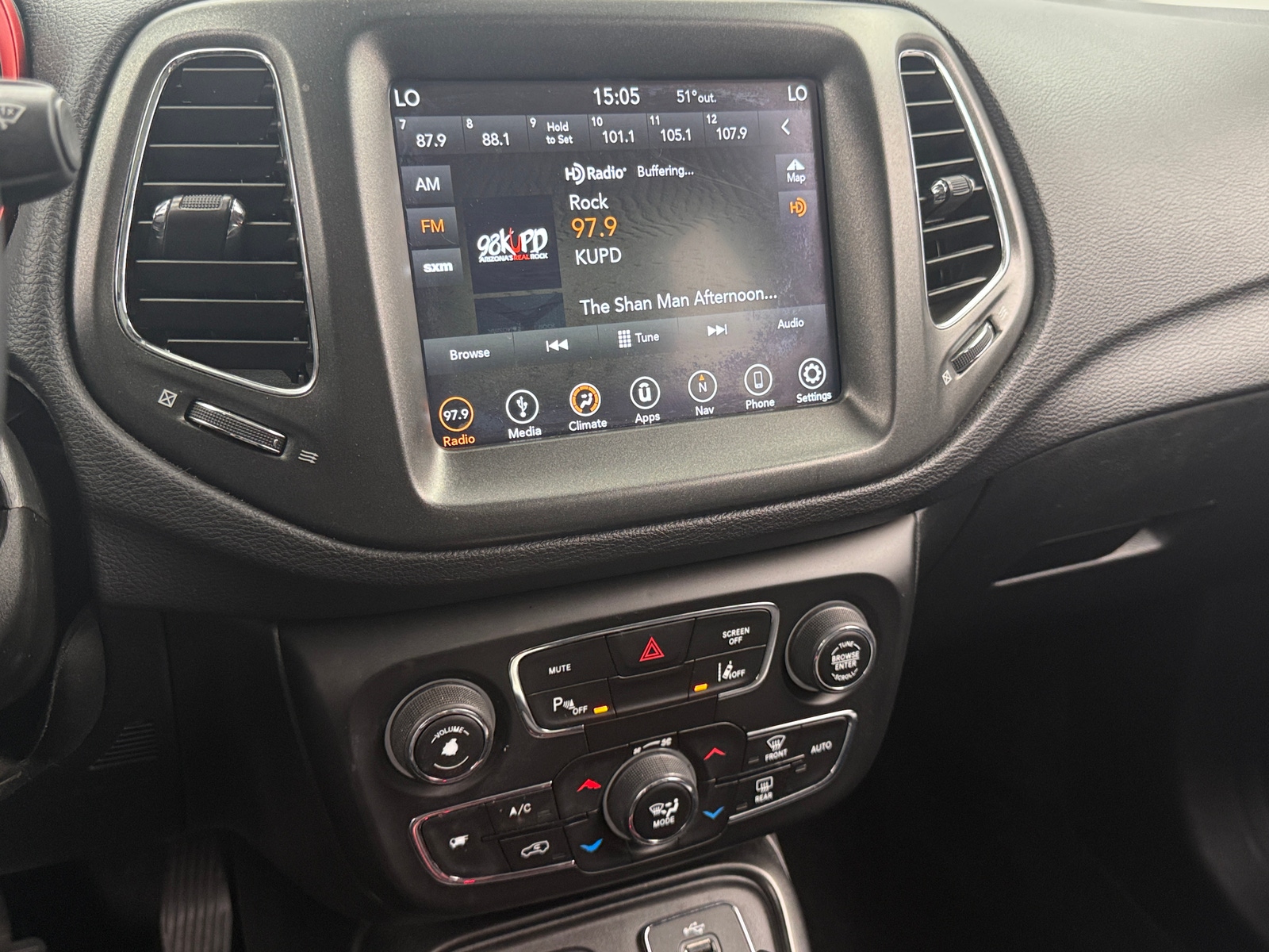 Thumbnail: 2018 Jeep Compass - 4