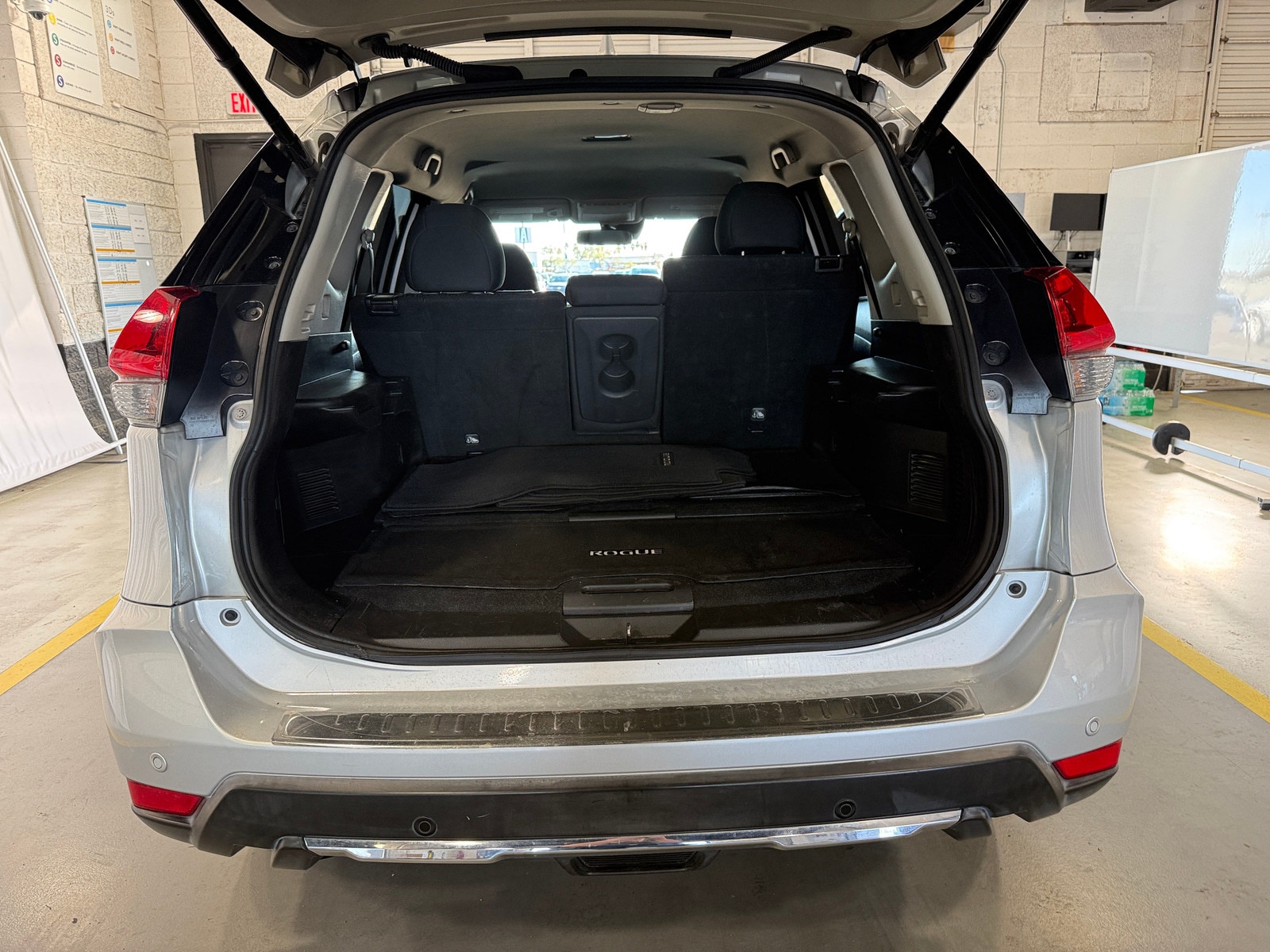 Thumbnail: 2019 Nissan Rogue - 7