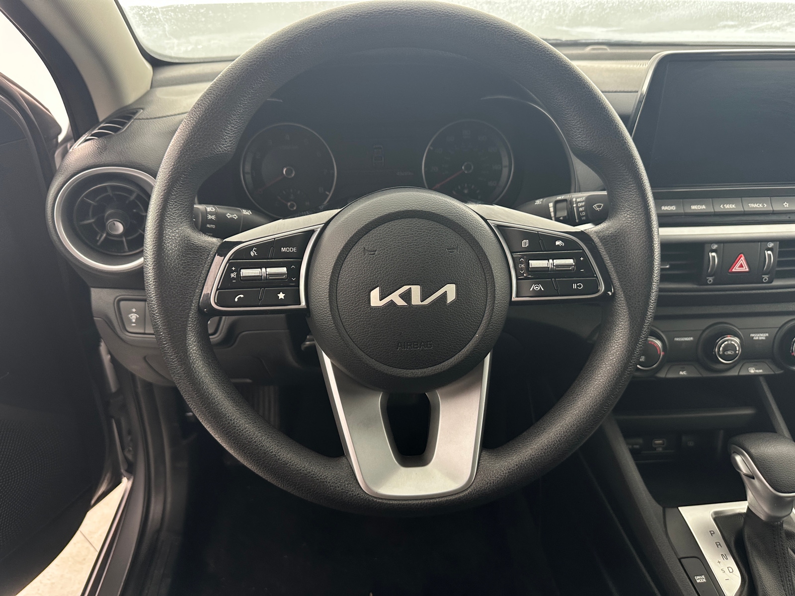 Thumbnail: 2024 Kia Forte - 5