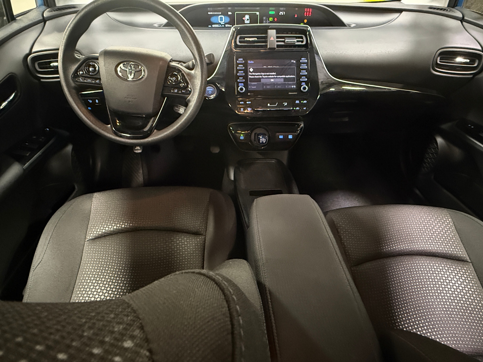 Thumbnail: 2022 Toyota Prius - 3