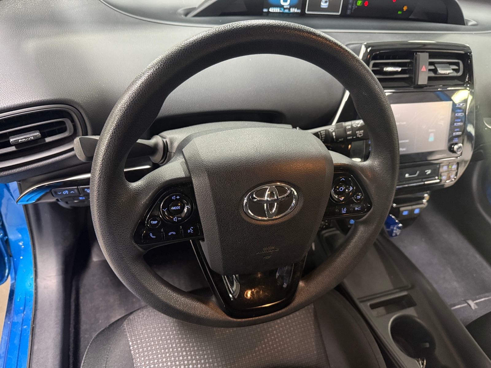 Thumbnail: 2022 Toyota Prius - 5