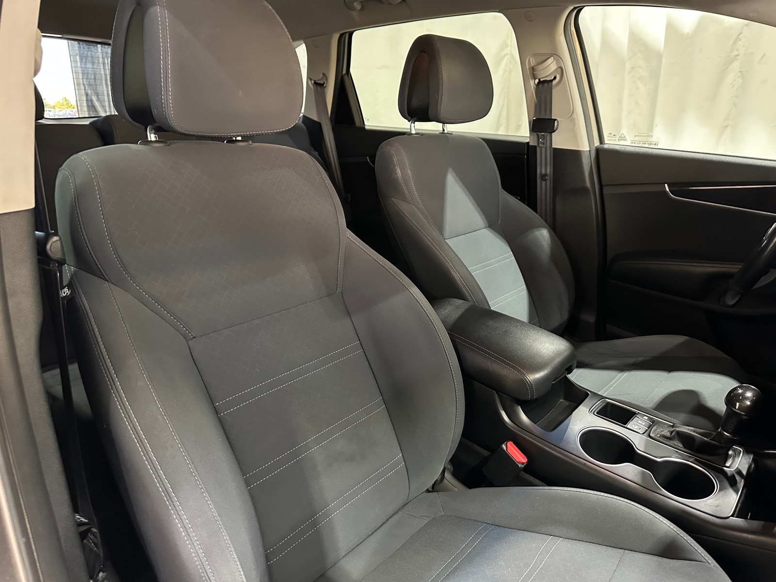 Thumbnail: 2016 Kia Sorento - 2