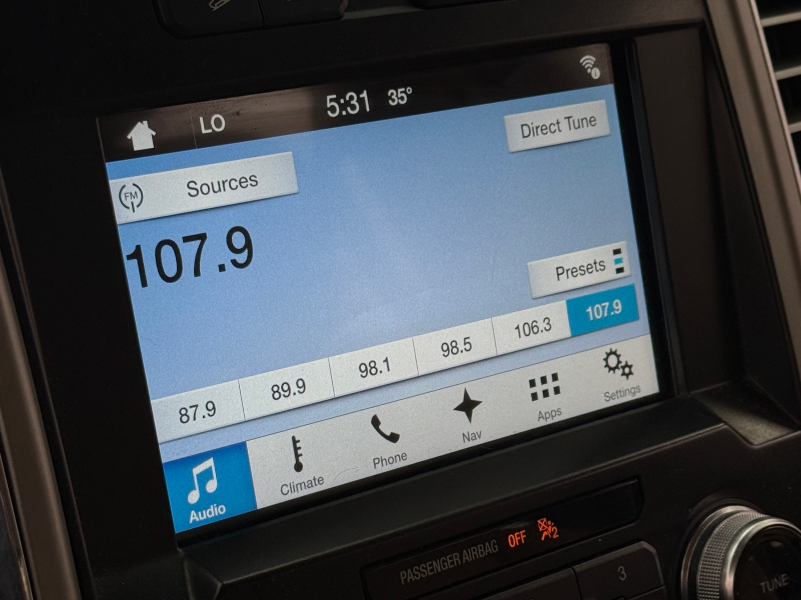 Thumbnail: 2016 Ford Econoline - 3