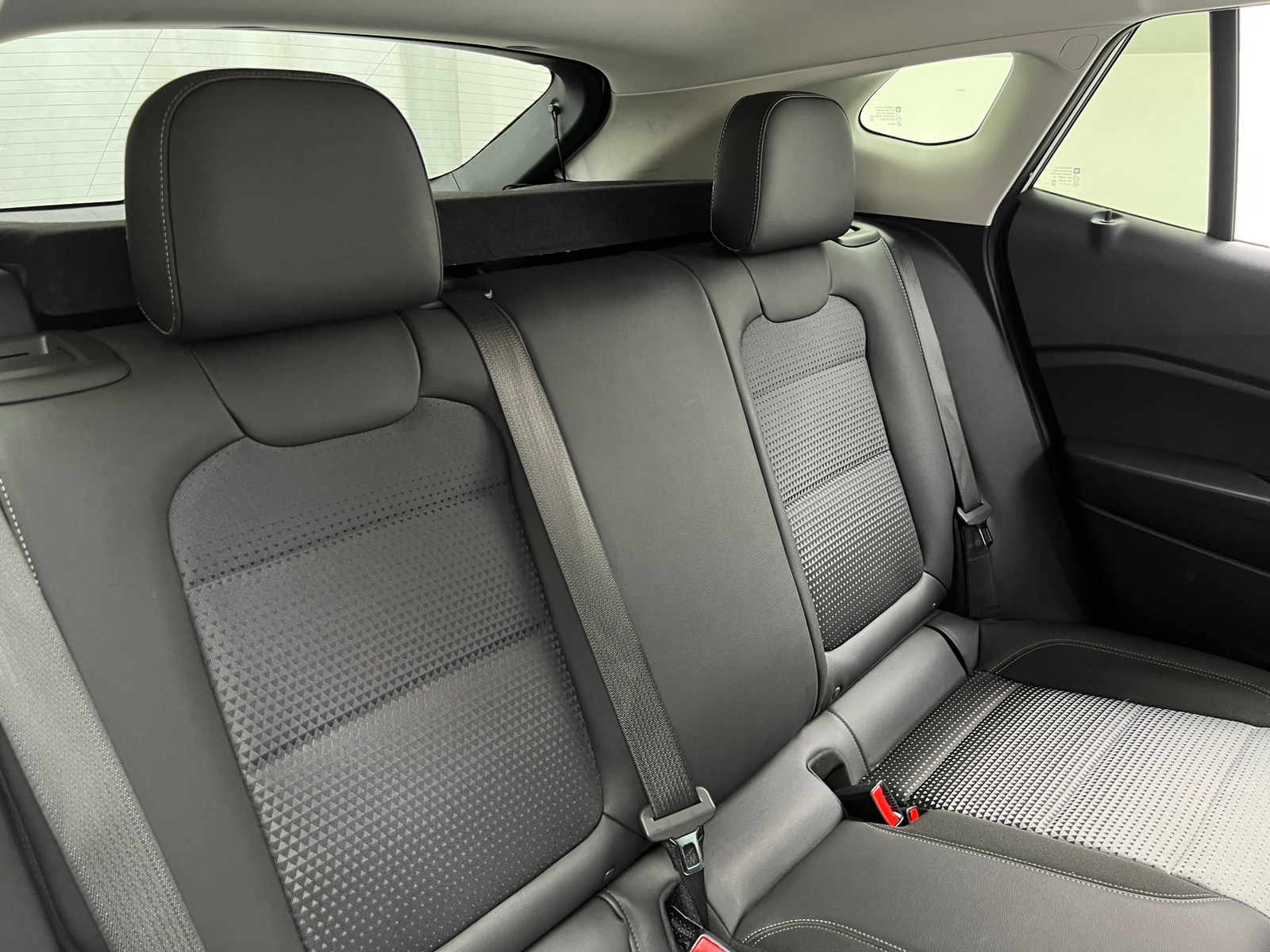 Thumbnail: 2025 Chevrolet Trax - 6