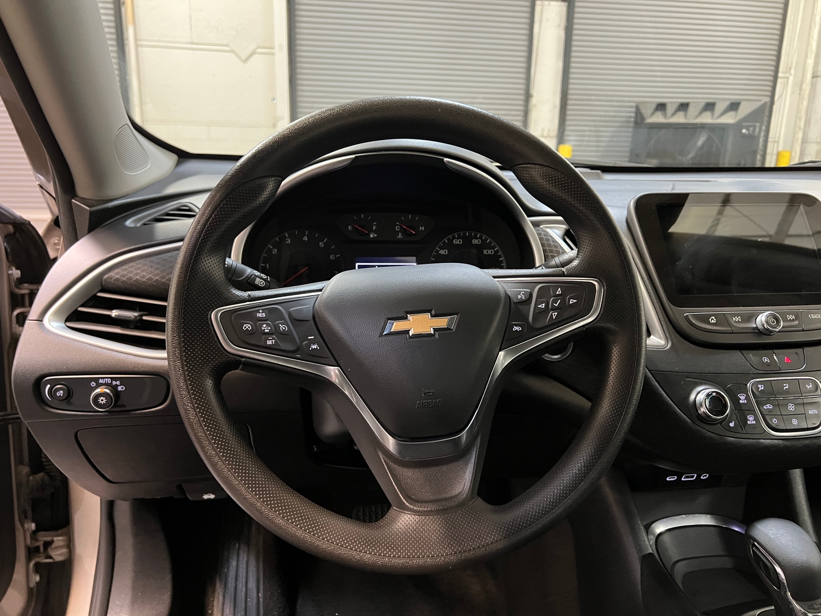 Thumbnail: 2024 Chevrolet Malibu - 5