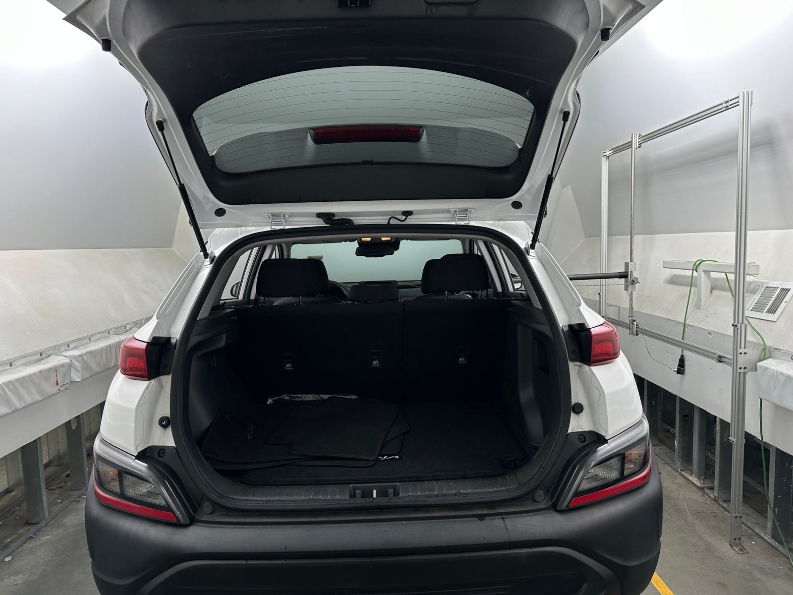 Thumbnail: 2023 Hyundai Kona - 7