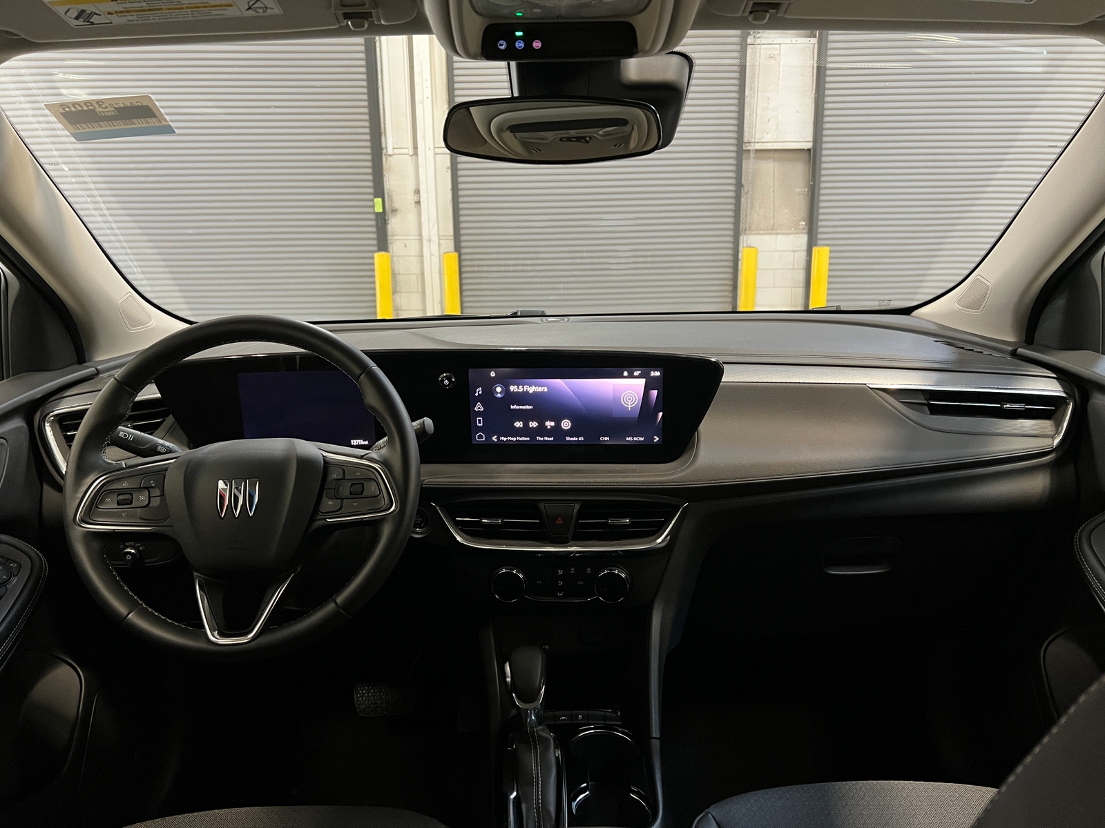 Thumbnail: 2025 Buick Encore GX - 2