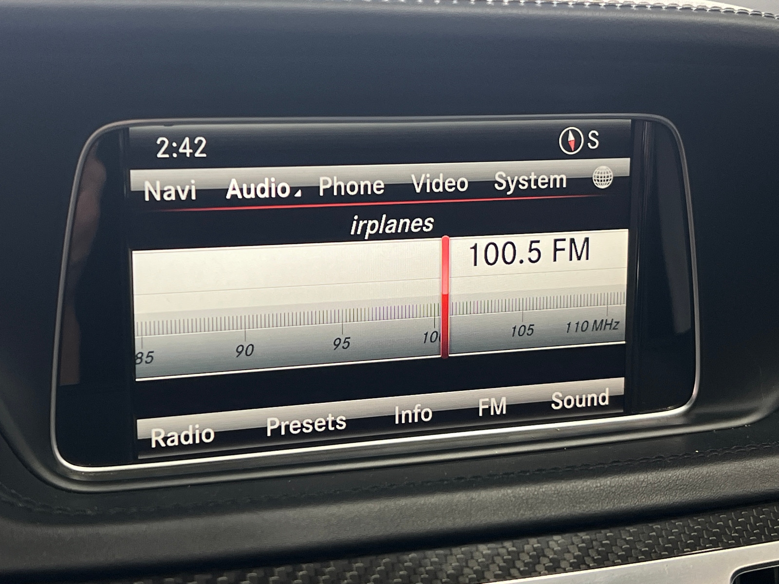 Thumbnail: 2015 Mercedes-Benz E-Class - 3