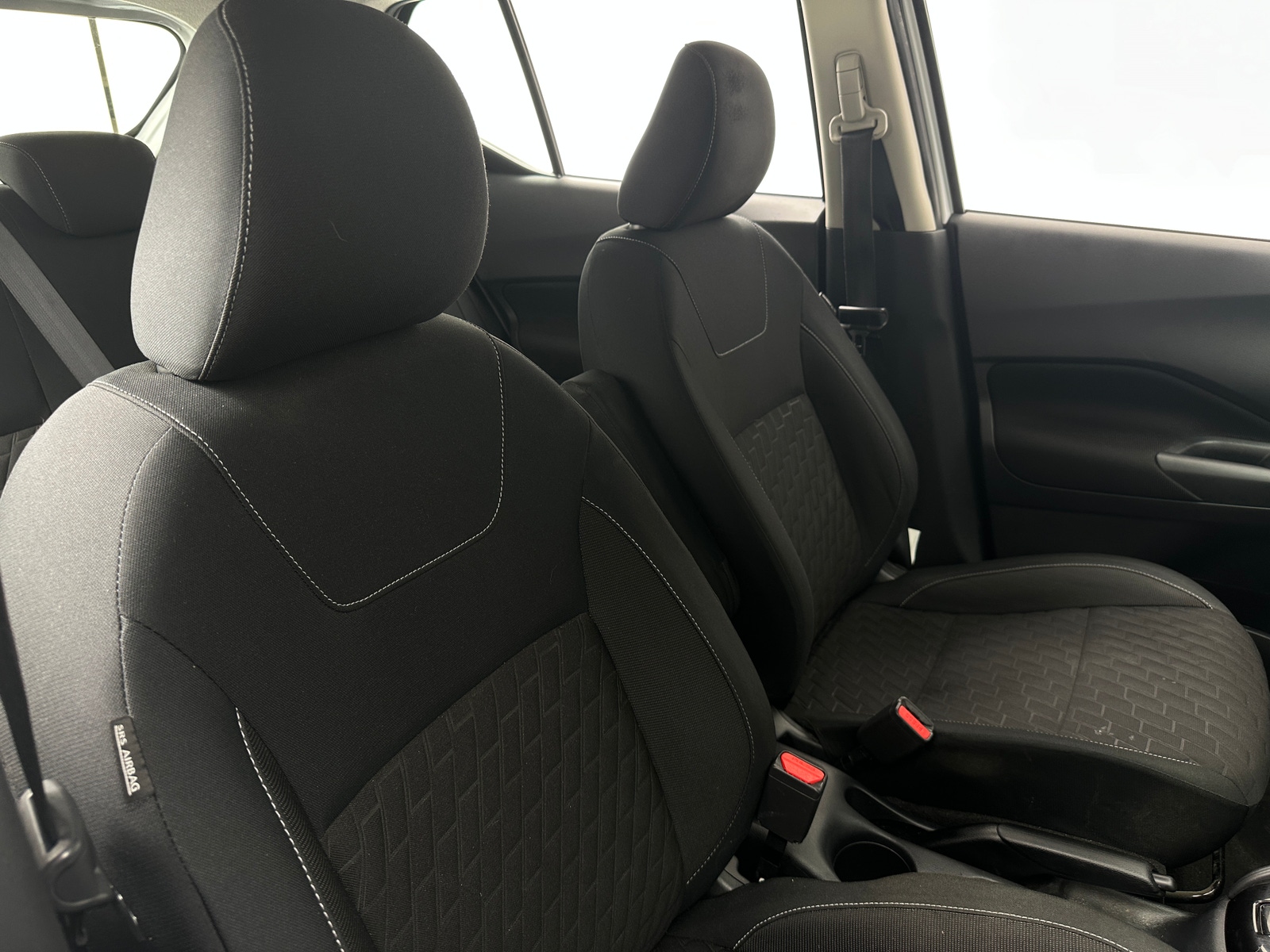 Thumbnail: 2022 Nissan Kicks - 2