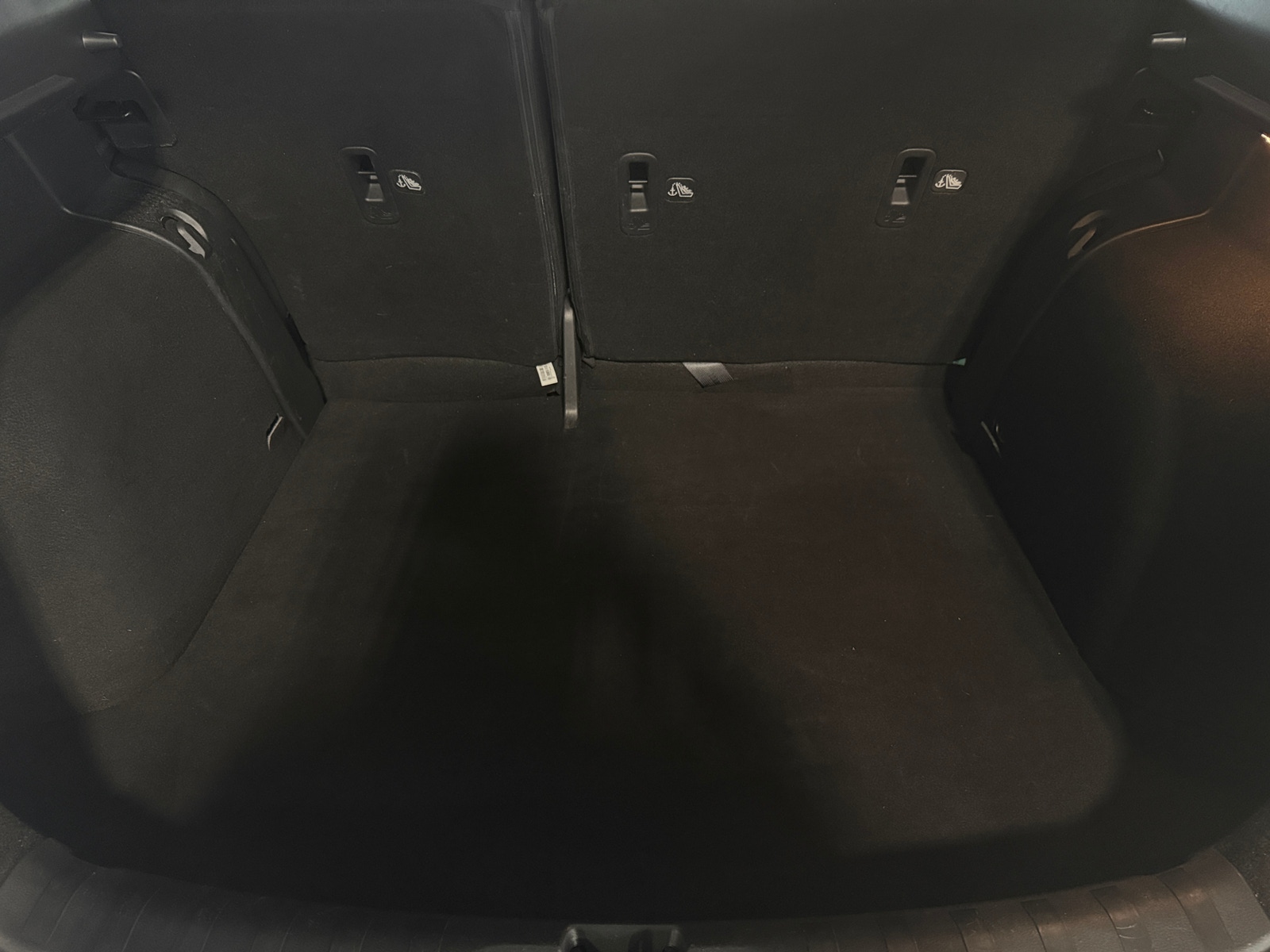 Thumbnail: 2022 Nissan Kicks - 7