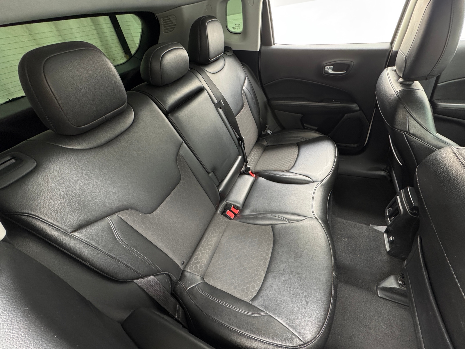 Thumbnail: 2020 Jeep Compass - 6