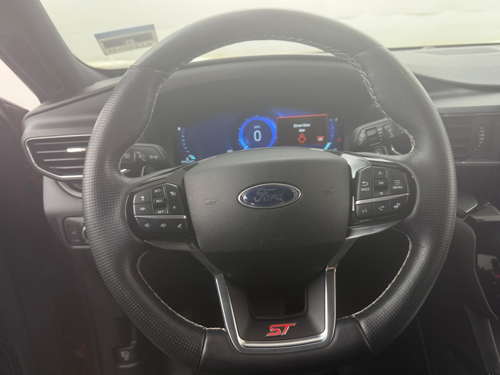 Thumbnail: 2021 Ford Explorer - 4