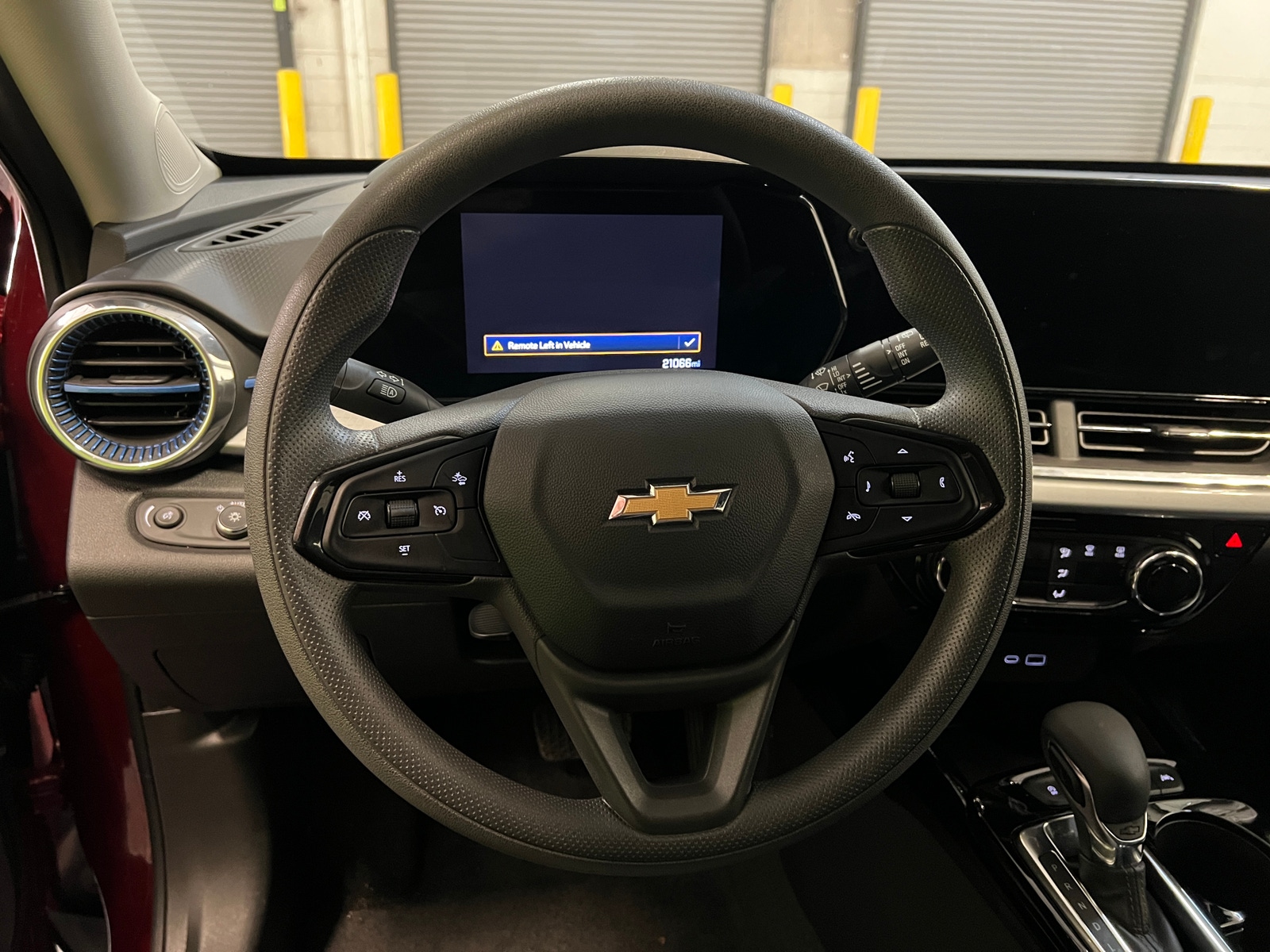 Thumbnail: 2025 Chevrolet Trax - 5