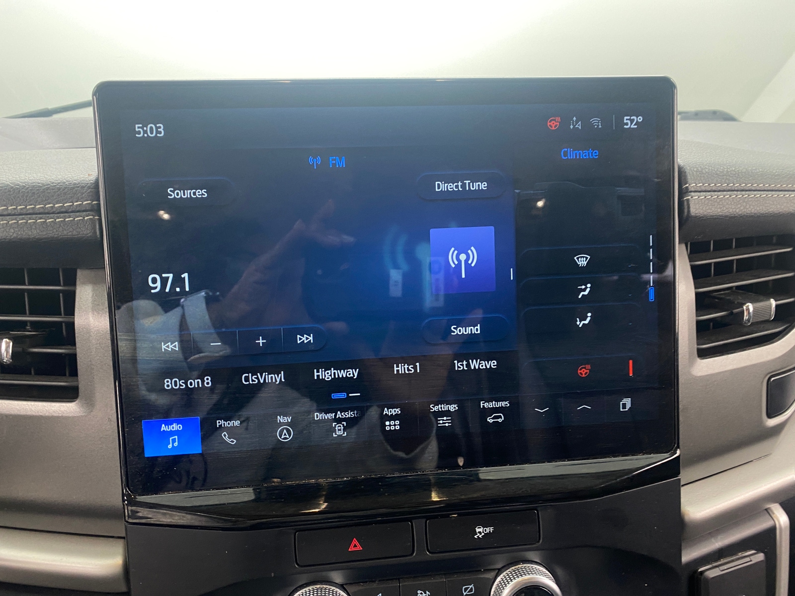 Thumbnail: 2023 Ford Expedition - 3