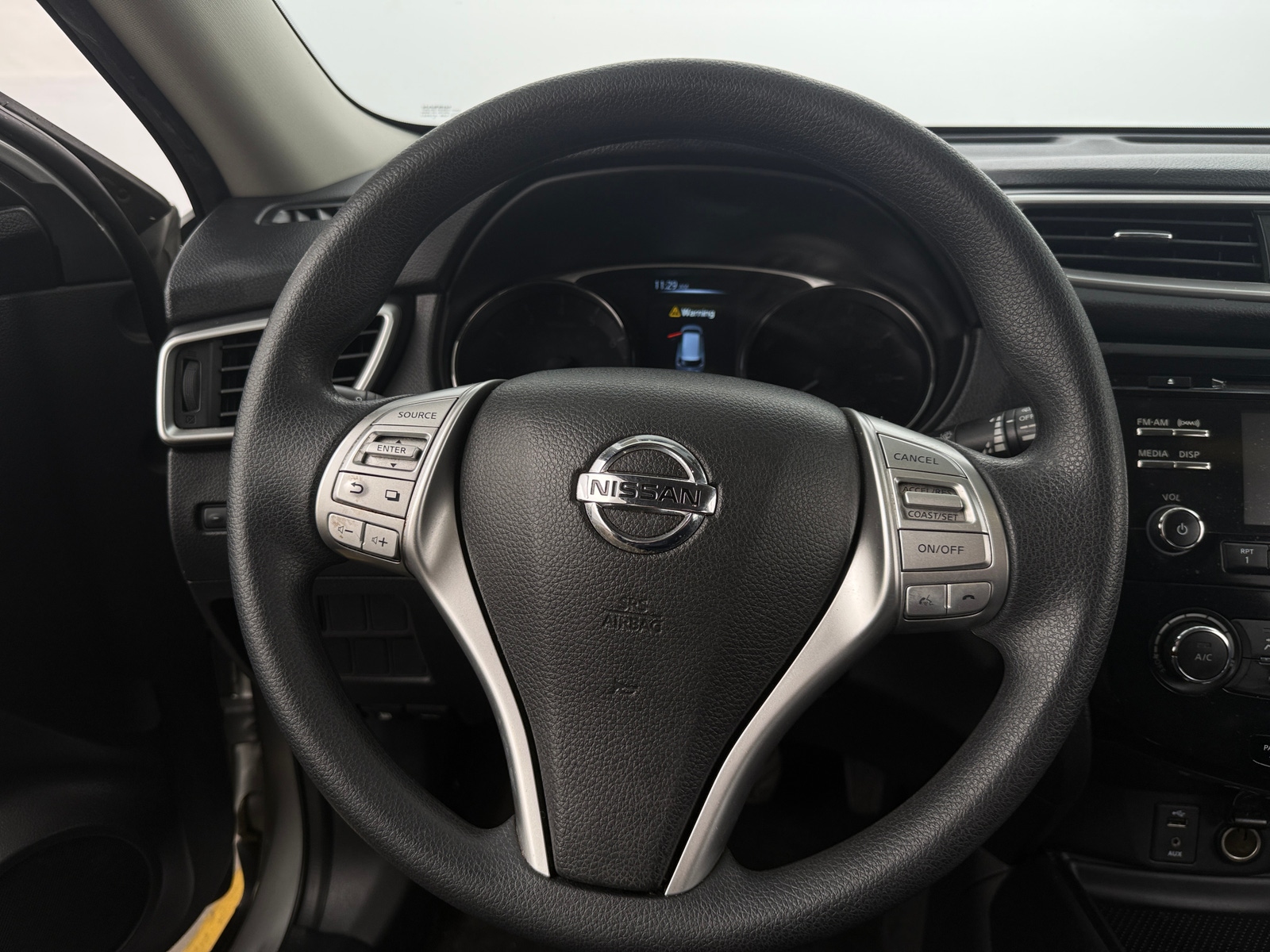 Thumbnail: 2015 Nissan Rogue - 5